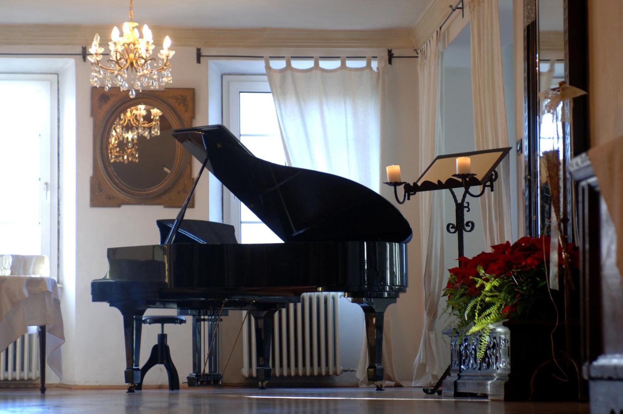 Romantic Hotel Excelsior Cavalese Zewnętrze zdjęcie