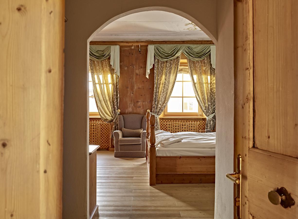 Romantic Hotel Excelsior Cavalese Zewnętrze zdjęcie