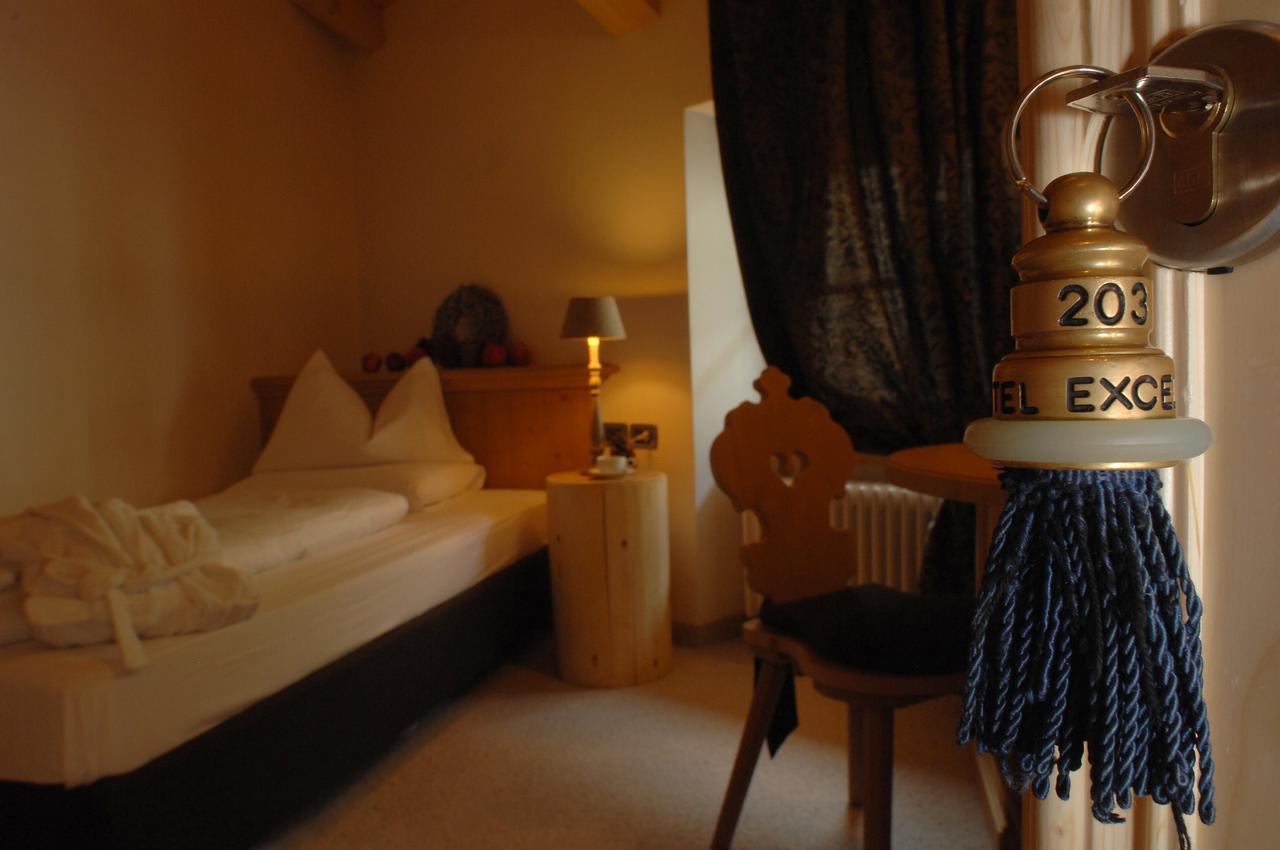 Romantic Hotel Excelsior Cavalese Zewnętrze zdjęcie