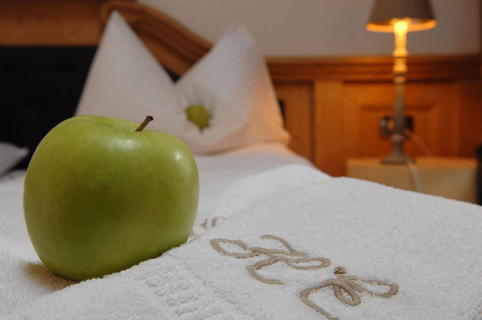 Romantic Hotel Excelsior Cavalese Zewnętrze zdjęcie